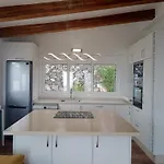 Cool 4-bedroom With Sea Views וילה Tijoco de Abajo