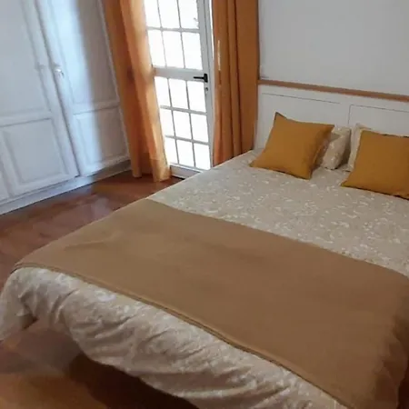 Cool 4-bedroom With Sea Views Villa