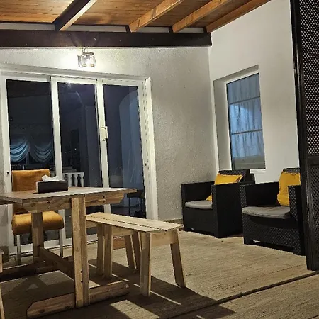 Villa Cool 4-bedroom With Sea Views